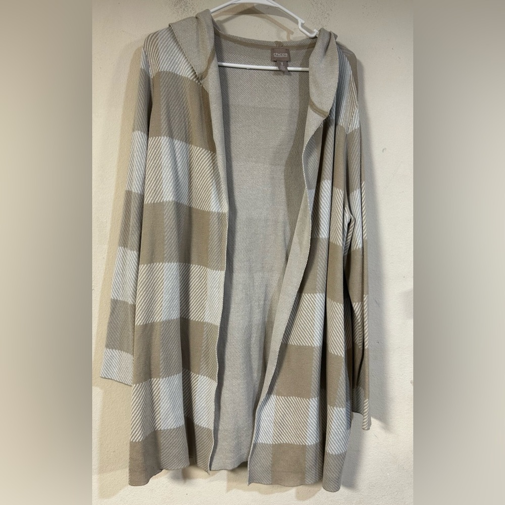 Chico’s long cardigan sweater size 3 Tan/ white buffalo plaid hooded